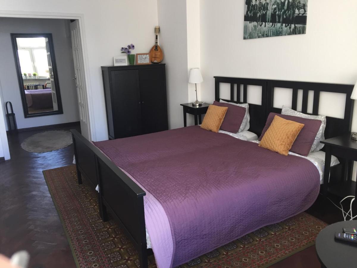 Fiesta Apartament Варшава Екстериор снимка